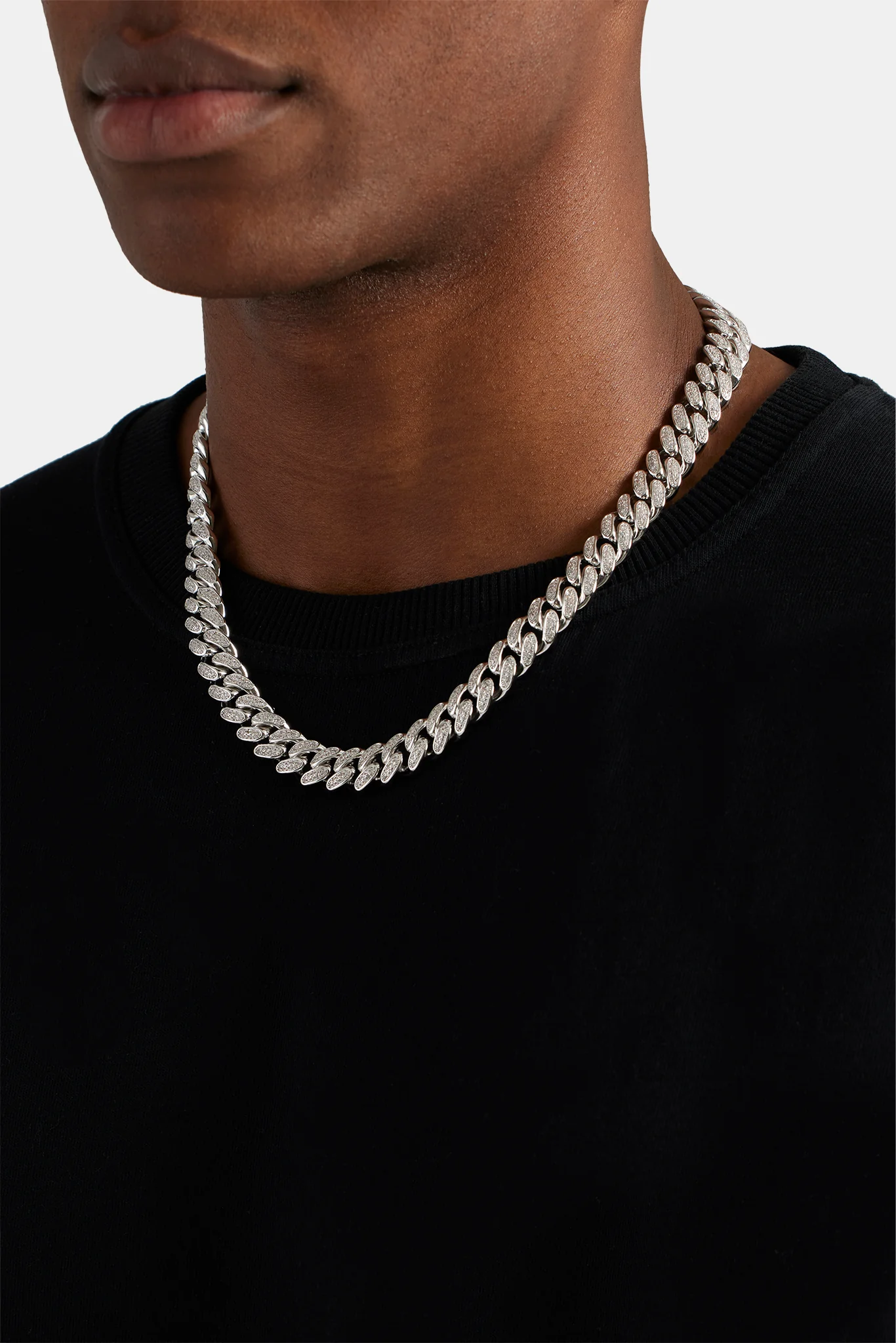 12mm Iced Cuban Link Chain - Image 4