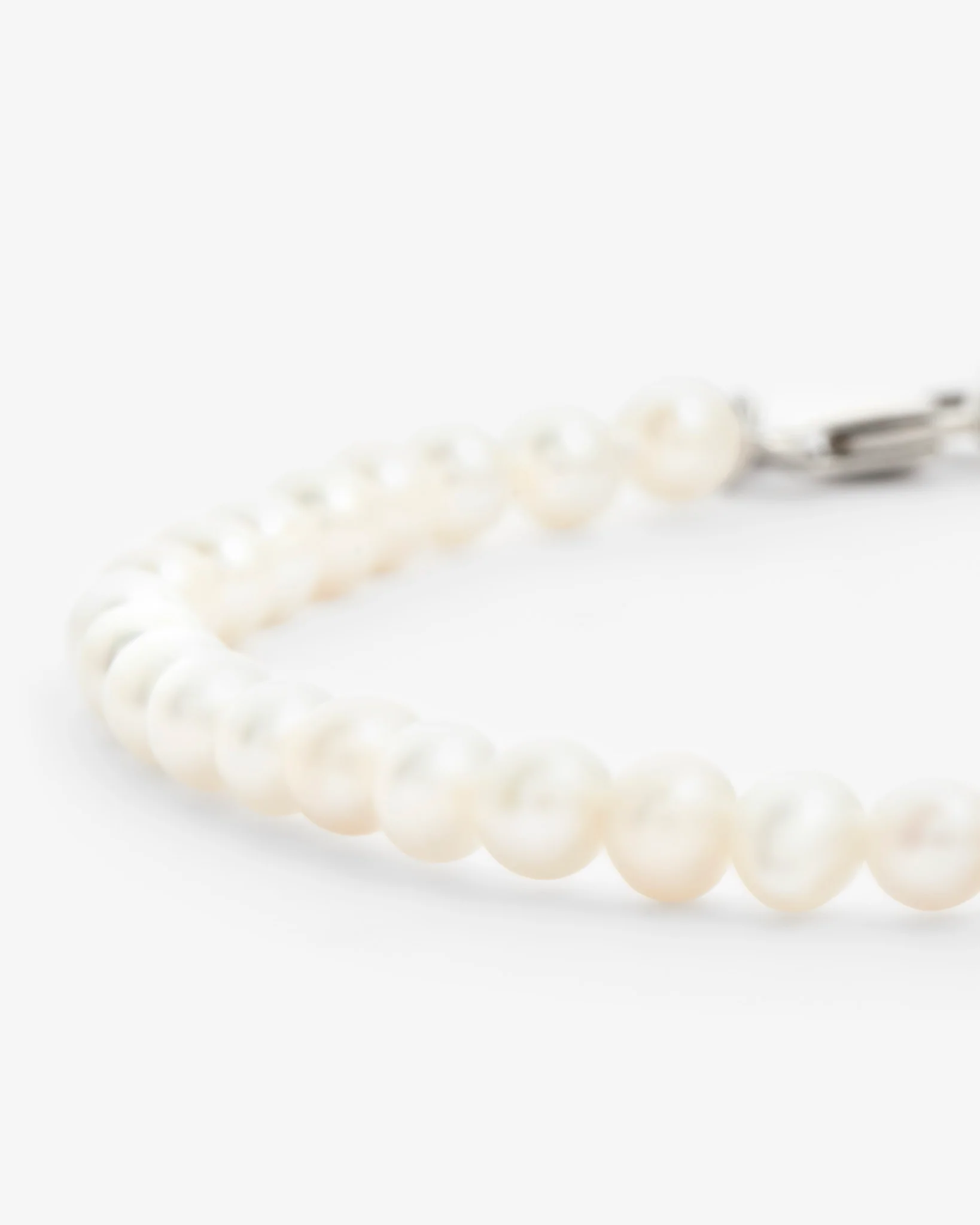 4mm Pearl Bracelet - Image 3