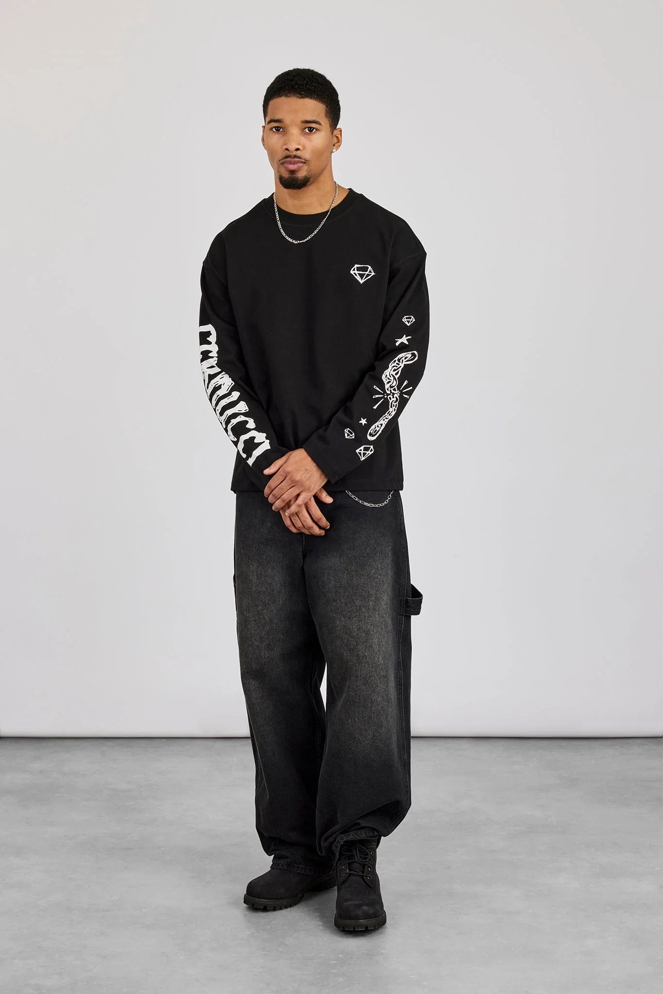 Long Sleeve CN Graphic T-Shirt - Black - Image 4